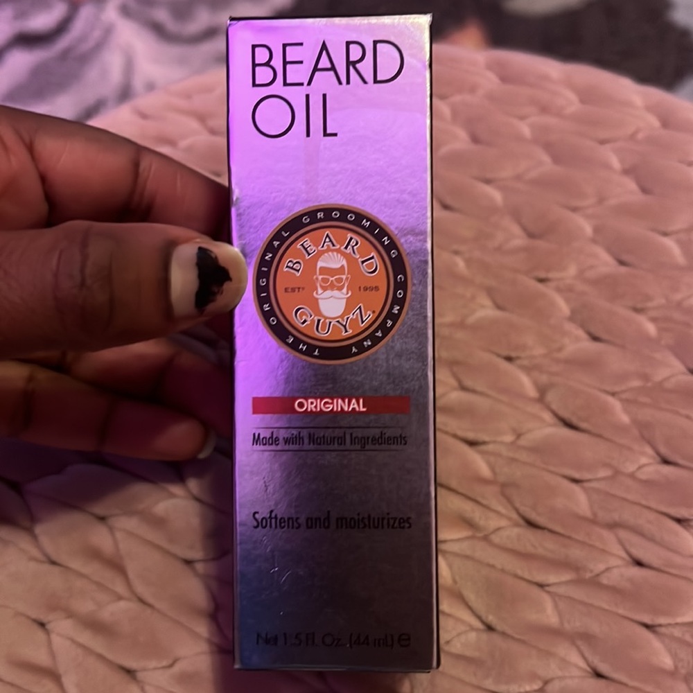 Beard guyz beard oil - Picture 2 of 3